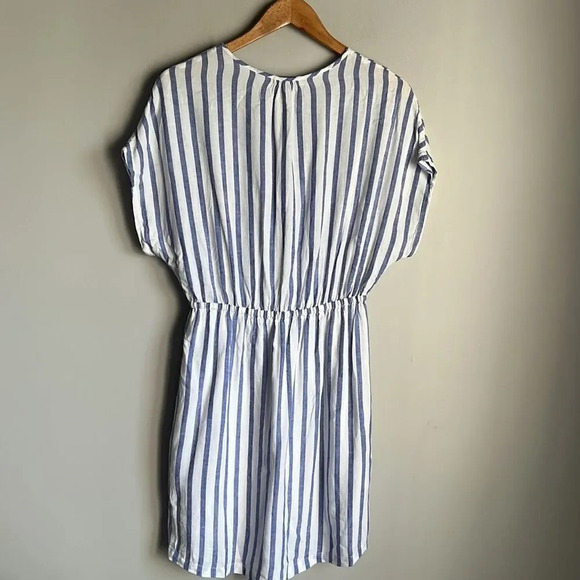 NEW Rails Charlotte Striped Tie-Front Dress - Picture 3 of 13